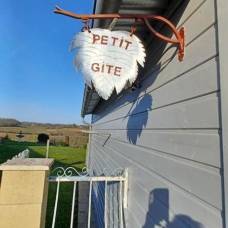 Gite Les Deux Meules Sainte-Colombe  Exteriér fotografie